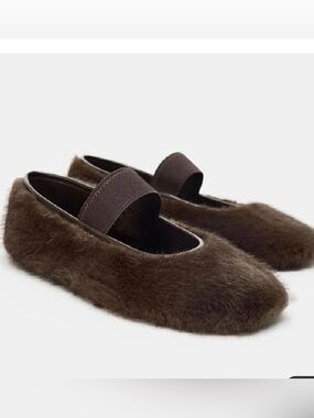 Zara NWOT Faux Fur Ballet Flats | Brown | Elastic Strap | Size 39